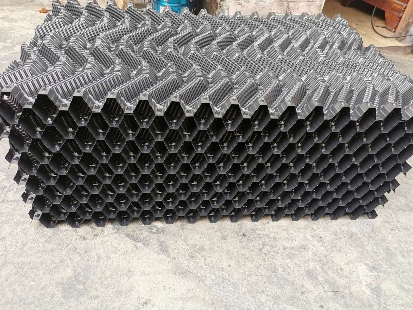 使用S波填料的好处是什么？